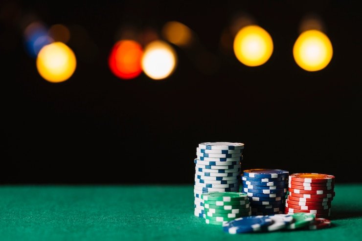 Grid permainan Fortune Mouse dengan simbol dan fitur cascading